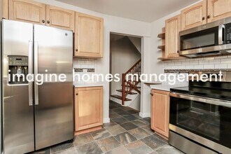 13396 Walfield Ln in St. Louis, MO - Building Photo - Building Photo