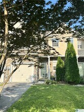 288 Maple Ct in Alburtis, PA - Building Photo - Building Photo