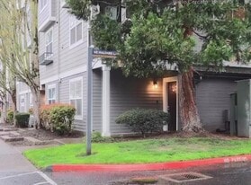 1730 SE Halyard Ln, Unit 1730 SE Halyard Ln. in Vancouver, WA - Building Photo