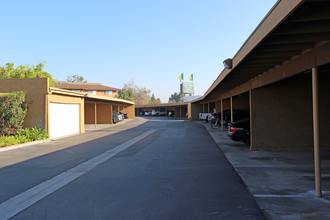 Casa Tiempo Apartments in Westminster, CA - Building Photo - Building Photo