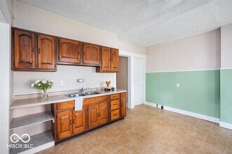 1210 Lincoln Ave in New Castle, IN - Building Photo - Building Photo