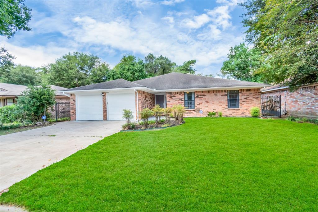 20215 Fox Haven Ln in Humble, TX - Building Photo