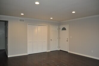 18142 Mandarin Ln, D in Yorba Linda, CA - Building Photo - Building Photo