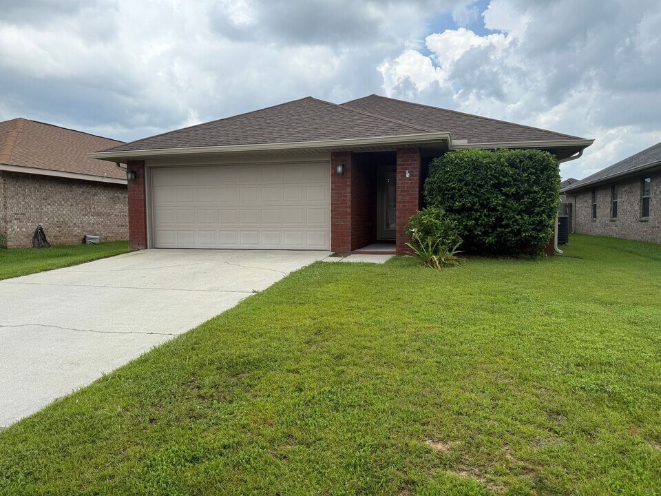 3283 Wasatch Range Loop in Pensacola, FL - Building Photo