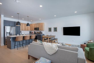 103 Haverly St in Crested Butte, CO - Building Photo - Building Photo