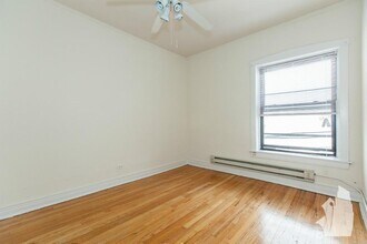 820 W Waveland Ave, Unit 827-N3 in Chicago, IL - Building Photo - Building Photo