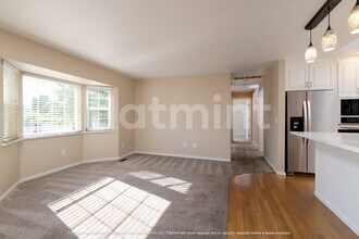 14715 57th Ave S in Tukwila, WA - Building Photo - Building Photo