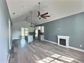 1 Wheel Pl in Palm Coast, FL - Building Photo - Building Photo