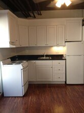 121 Park Dr in Boston, MA - Building Photo - Building Photo