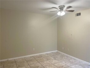 213 Rosebud St, Unit I in Metairie, LA - Building Photo - Building Photo