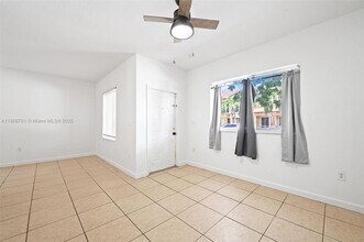 11224 SW 230th Terrace in Miami, FL - Building Photo - Building Photo