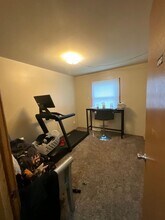 3850 S 75th St in Milwaukee, WI - Building Photo - Building Photo
