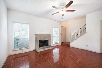 12500 Brookglade Cir in Houston, TX - Building Photo - Building Photo