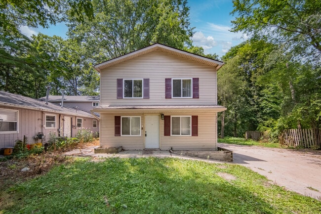 property at 2472 Hawks Ave