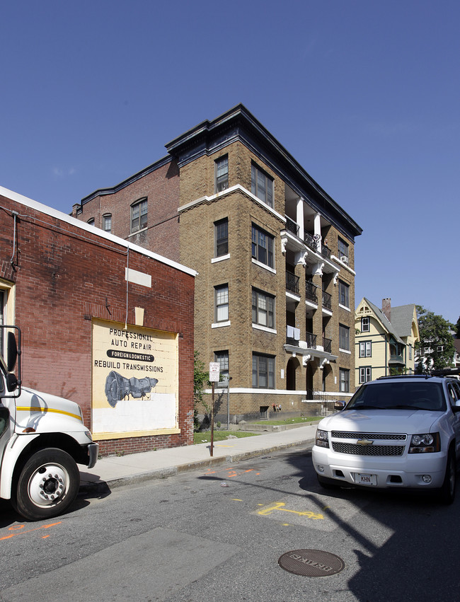 5 King St in Worcester, MA - Foto de edificio - Building Photo