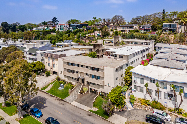 Rose Terrace Apartment Homes in Los Angeles, CA - Foto de edificio - Building Photo