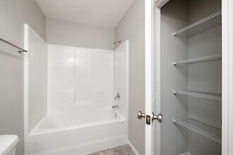 1327 S Normandy Ave in Republic, MO - Building Photo - Building Photo