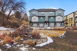 7475 W Swain Ln in Garden City, ID - Building Photo - Building Photo