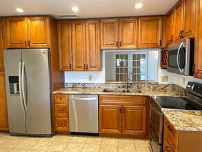 499 Iris Ave in Palm Beach Gardens, FL - Building Photo - Building Photo