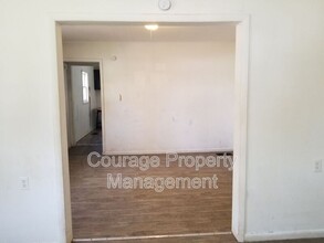 109 Chestnut St in Elmira, NY - Building Photo - Building Photo