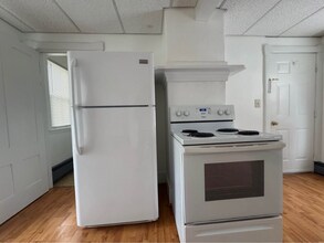 73 High St in Saco, ME - Building Photo - Building Photo