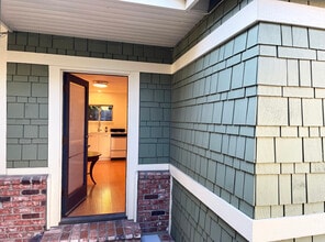 1795 San Pasqual St, Unit Guesthouse in Pasadena, CA - Foto de edificio - Building Photo