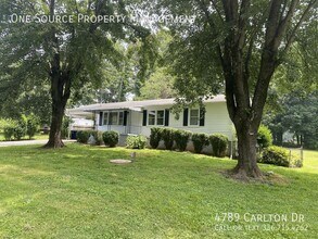 4789 Carlton Dr in Winston-Salem, NC - Building Photo - Building Photo