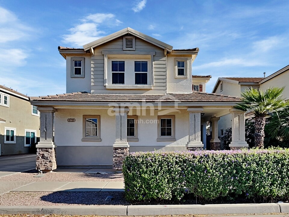 8739 E Keats Ave in Mesa, AZ - Building Photo