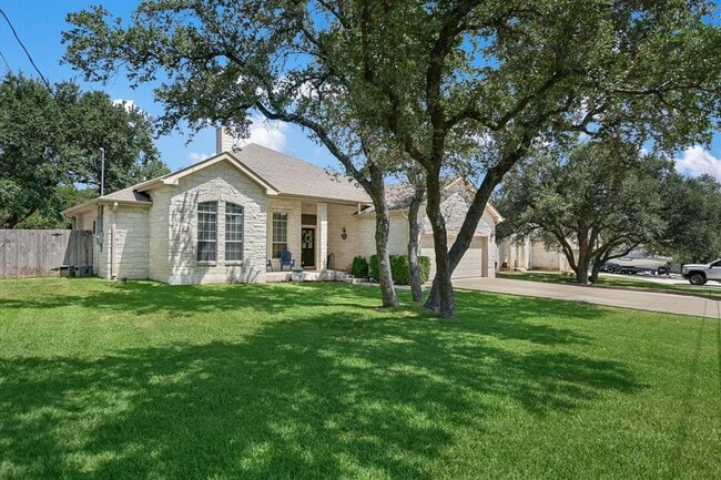 408 Cargill Dr in Spicewood, TX - Building Photo - Building Photo
