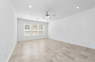 40335 Bay Warbler Wy in Magnolia, TX - Building Photo - Building Photo