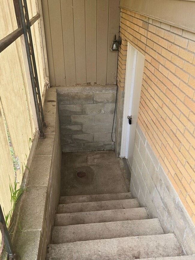 8862 Kephart Ln in Berrien Springs, MI - Foto de edificio - Building Photo