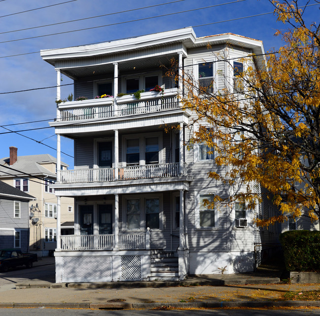 995-997 Atwells Ave in Providence, RI - Building Photo - Building Photo