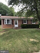 3622 Forestdale Ave in Woodbridge, VA - Building Photo