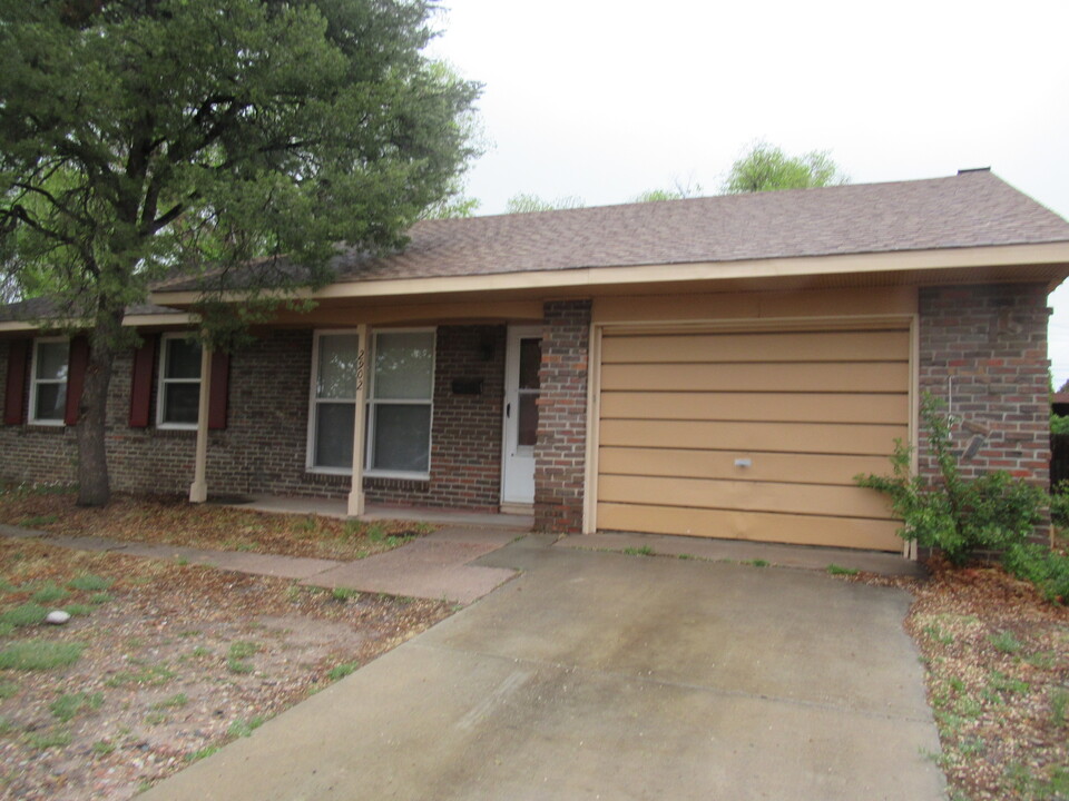 2902 Garland Terrace in Colorado Springs, CO - Building Photo