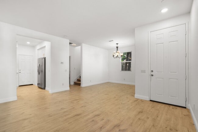 3335 Hatten Ln in Riverside, CA - Building Photo - Building Photo