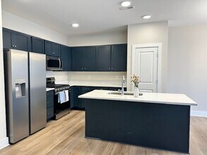 816 Pryor St in Mebane, NC - Building Photo - Building Photo