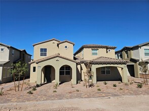 185 Vanhoy Ave in Henderson, NV - Foto de edificio - Building Photo