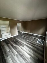 9556 S Forest Ave in Chicago, IL - Building Photo - Building Photo