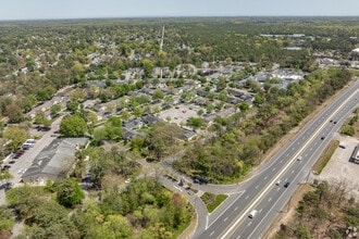 SilverWoods in Toms River, NJ - Building Photo - Building Photo