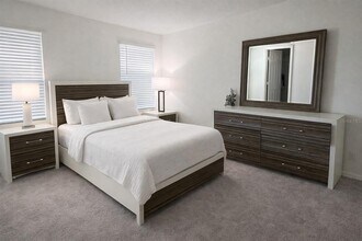 8328 Wilder Pnes Ave in Lakeland, FL - Building Photo - Building Photo