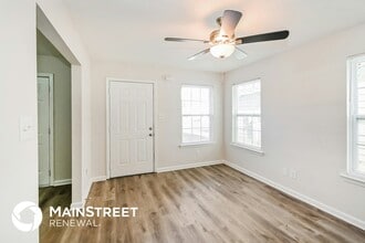 4690 Royal View Dr in Memphis, TN - Building Photo - Building Photo