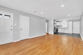 207 James St in Spartanburg, SC - Building Photo - Building Photo