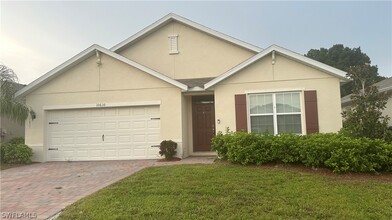 10610 Crossback Ln in Lehigh Acres, FL - Building Photo - Building Photo