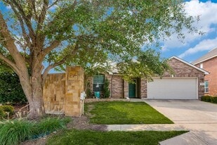 1244 Hickory Bend Ln in Fort Worth, TX - Building Photo