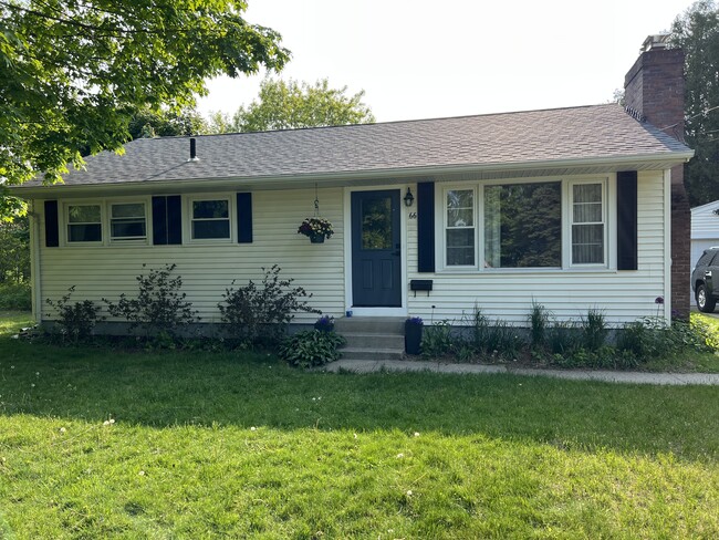 66 Davis Pky, Unit 66 Davis parkway in South Burlington, VT - Building Photo - Building Photo