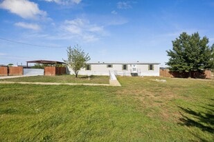 219 PR 4906 in Haslet, TX - Building Photo