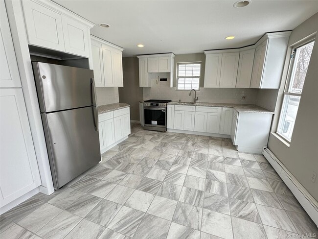 41 Gibson Ave in White Plains, NY - Building Photo - Building Photo