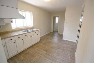 2413 San Diego Ave in El Paso, TX - Building Photo - Building Photo