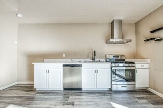 5780 N 8th St-Unit -B in Fresno, CA - Building Photo - Building Photo