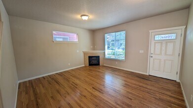 3069 SW Lanterna Pl in Beaverton, OR - Building Photo - Building Photo